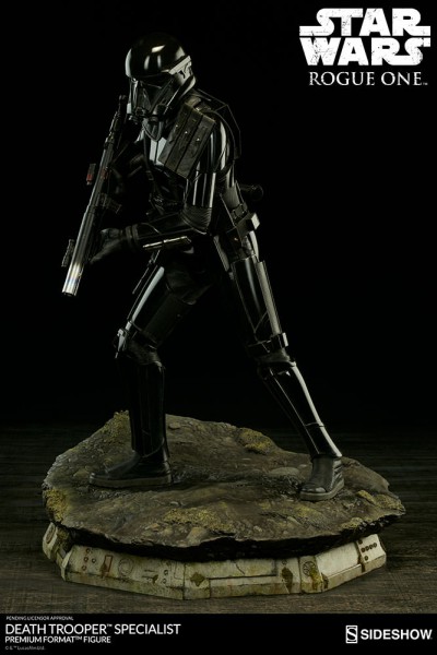 Star Wars Rouge One - Death Trooper Specialist Statue: Sideshow Collectibles