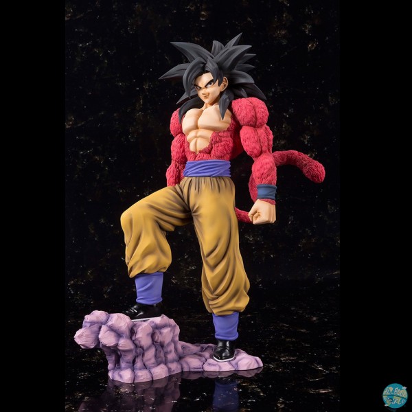 Dragonball GT - SSJ4 Son Goku Statue - FiguartsZERO EX: Bandai