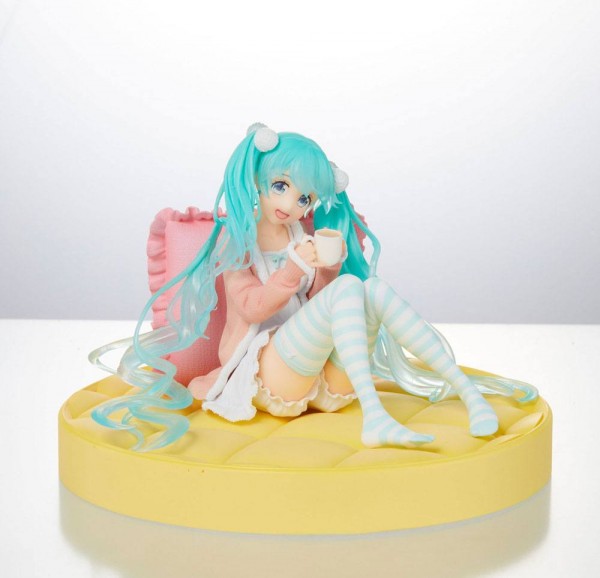 Hatsune Miku - Hatsune Miku Figur / Original Casual Wear Version: Taito