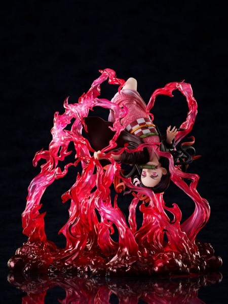 Demon Slayer Kimetsu no Yaiba - Nezuko Kamado Statue / Exploding Blood Version: Aniplex