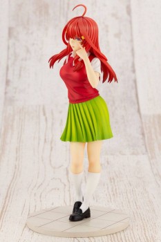 Vorschau: The Quintessential Quintuplets - Itsuki Nakano Statue / Bonus Edition: Kotobukiya Vorschau: The Quintessential Quintuplets - Itsuki Nakano Statue / Bonus Edition: Kotobukiya